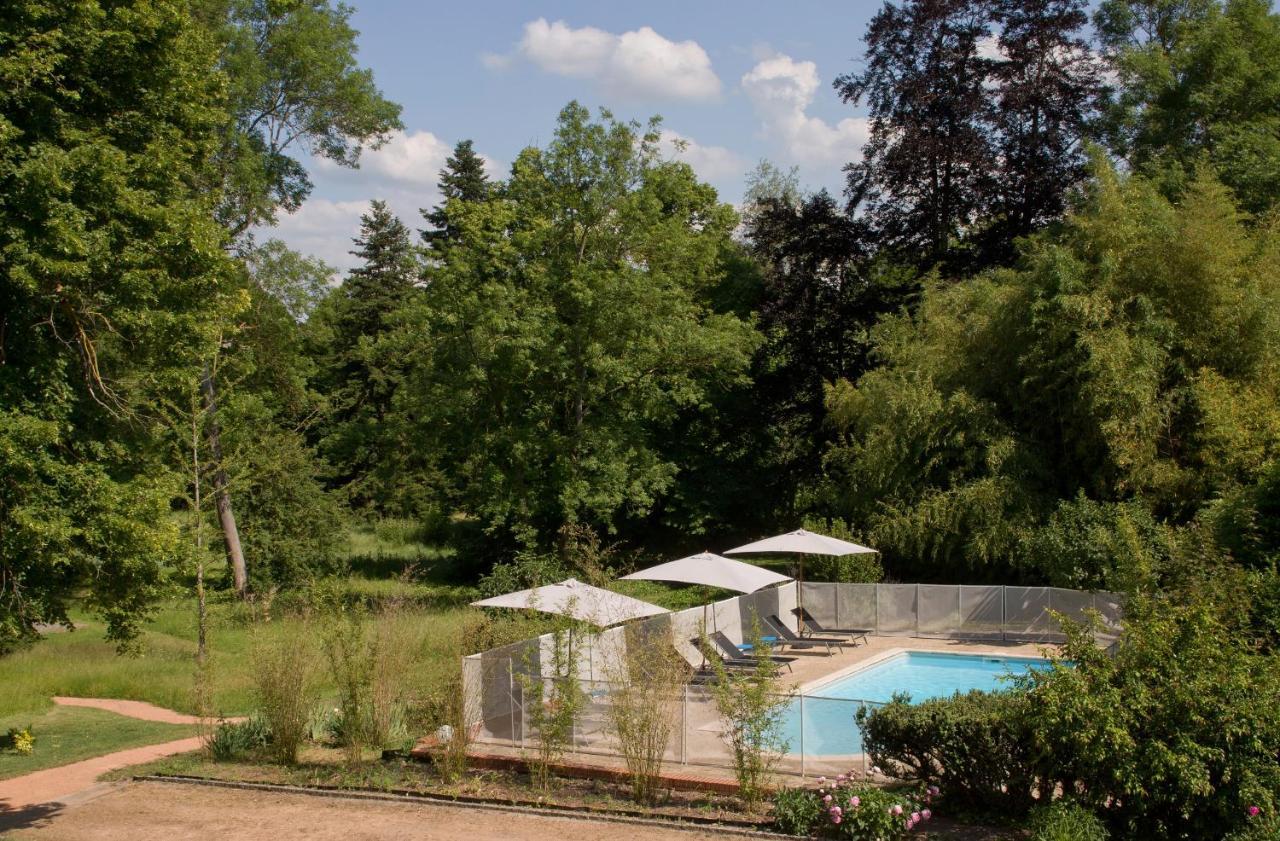 Le Monde De Charlie Hotel Bellerive-sur-Allier Ngoại thất bức ảnh