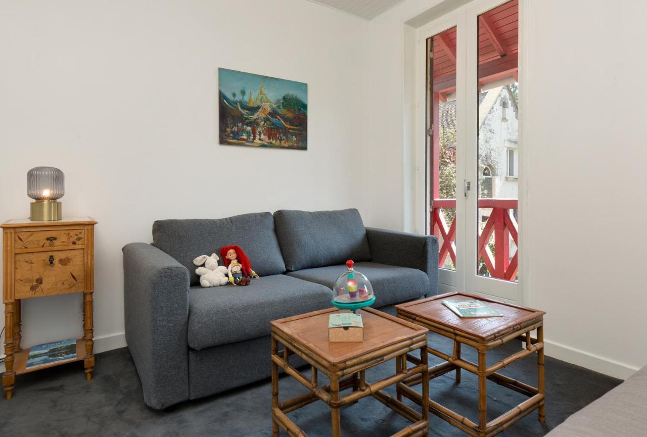 Le Monde De Charlie Hotel Bellerive-sur-Allier Ngoại thất bức ảnh