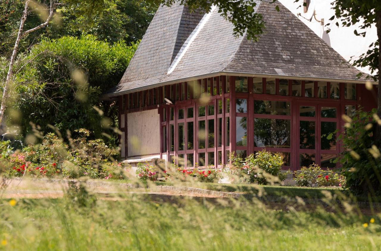 Le Monde De Charlie Hotel Bellerive-sur-Allier Ngoại thất bức ảnh