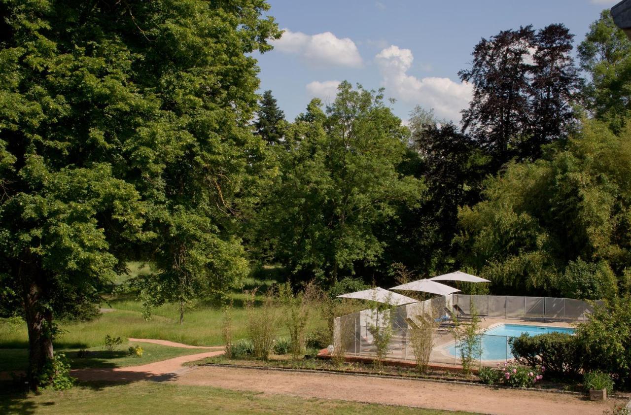 Le Monde De Charlie Hotel Bellerive-sur-Allier Ngoại thất bức ảnh