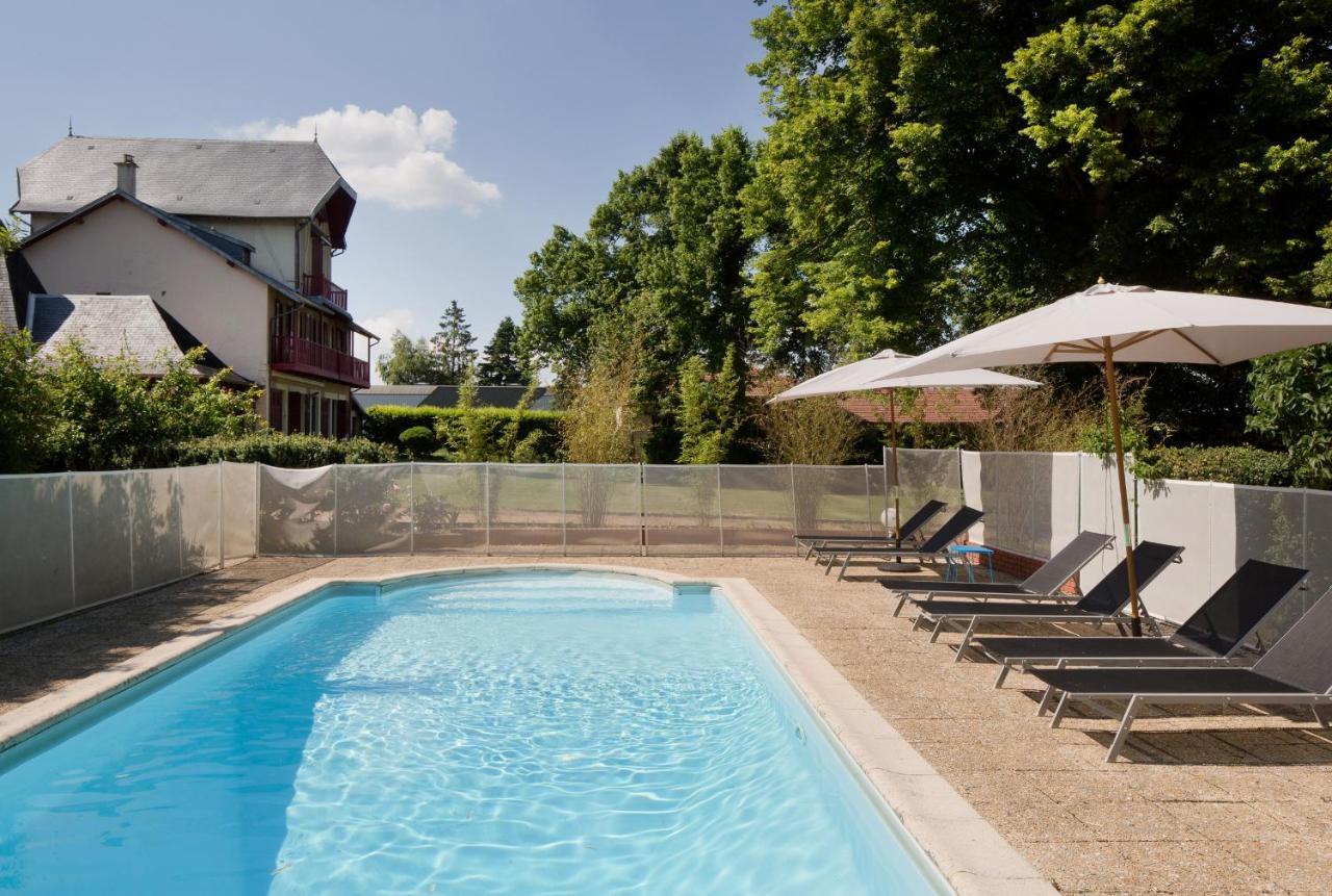 Le Monde De Charlie Hotel Bellerive-sur-Allier Ngoại thất bức ảnh