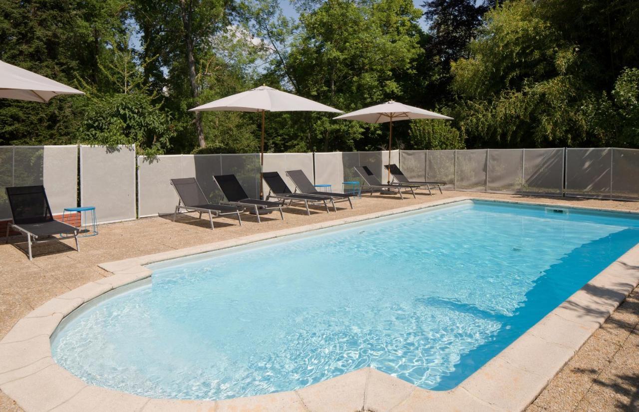 Le Monde De Charlie Hotel Bellerive-sur-Allier Ngoại thất bức ảnh