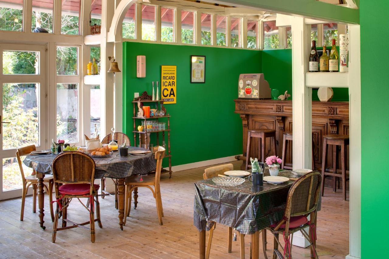 Le Monde De Charlie Hotel Bellerive-sur-Allier Ngoại thất bức ảnh