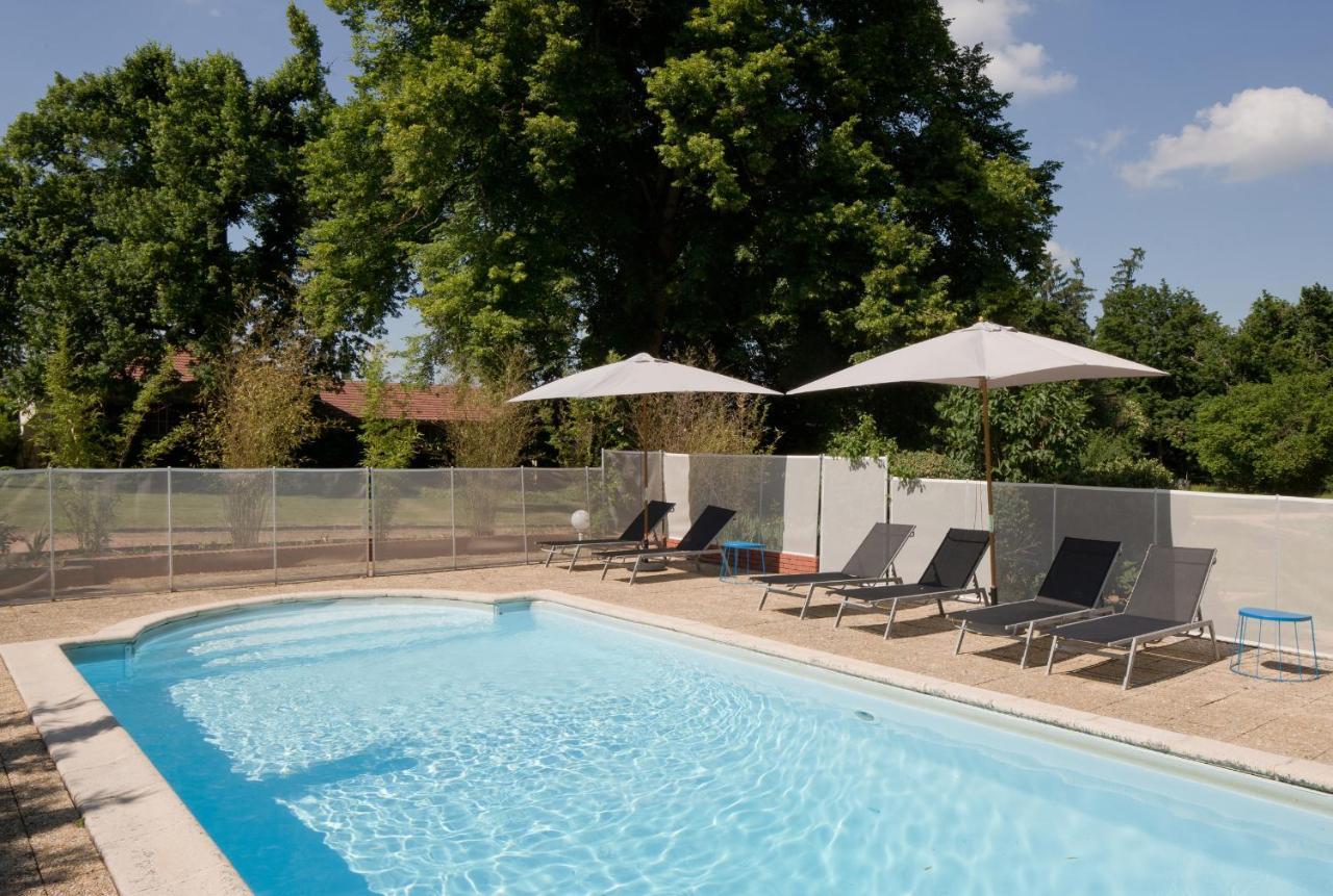 Le Monde De Charlie Hotel Bellerive-sur-Allier Ngoại thất bức ảnh