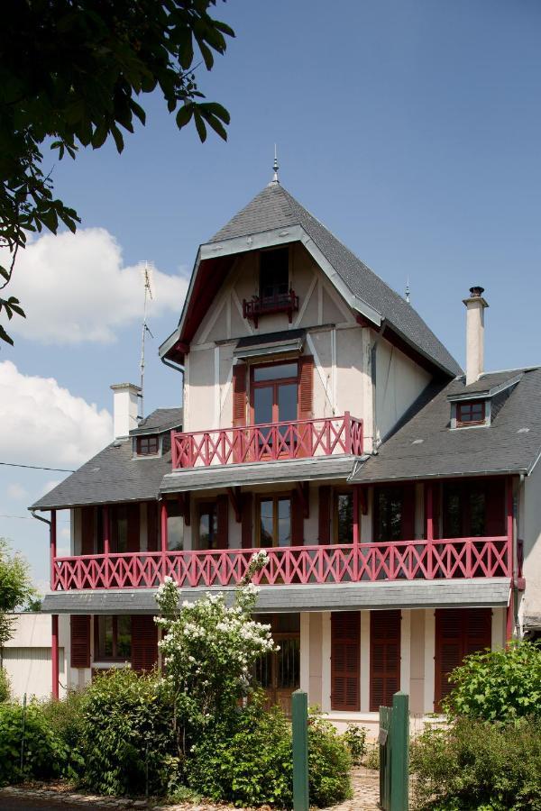 Le Monde De Charlie Hotel Bellerive-sur-Allier Ngoại thất bức ảnh